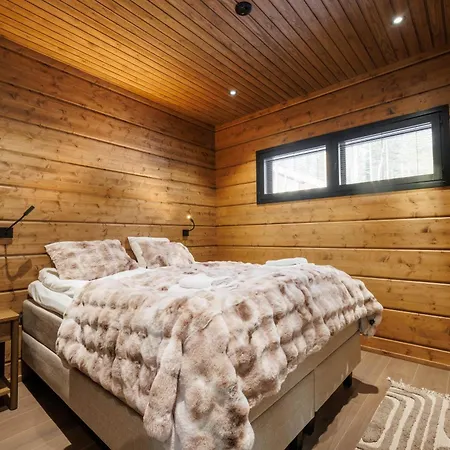 Finland - Raven A Levi